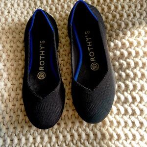 Rothy's Black and Blue Women's Flats